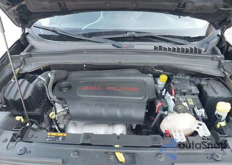 2016 Jeep Renegade Latitude z USA, uszkodzony, nr VIN ZACCJABT5GPD16182